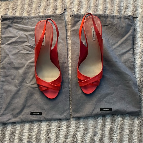 Patent Leather Slingback Sandal - Picture 3 of 16